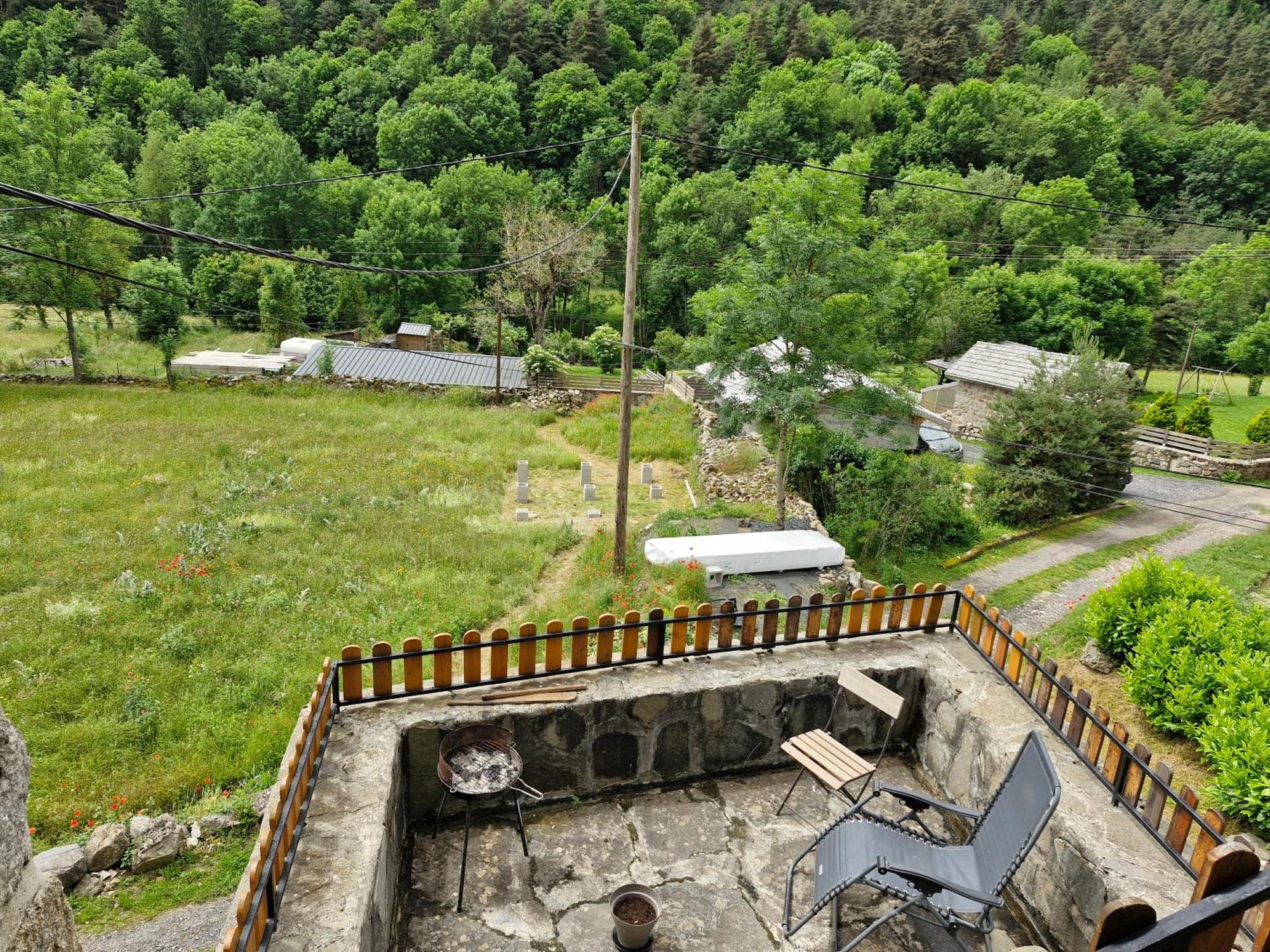 La Maison Des Lucioles Saint-Julien-Boutieres Eksteriør billede
